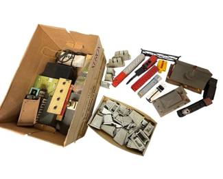 HO Scale Train Set with Santa Fe Locomotive, Steam Engine, Rolling Stock & Accessories