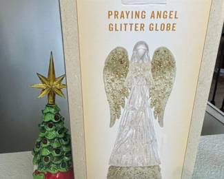 Lighted Swirling Glitter Praying Angel Water Globe with Timer