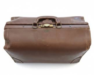 Vintage Leather Doctors Bag or Gladstone Bag  The Bridge