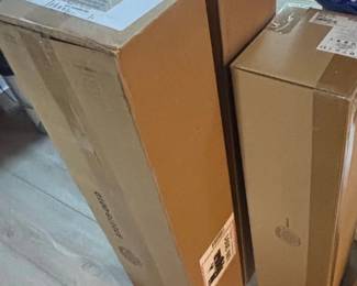 Bose Soundbar and Speakers New in Box fourth image