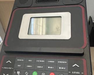 Sole E Elliptical Trainer third image