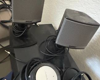 Bose Companion Series II Multimedia Speaker System second image