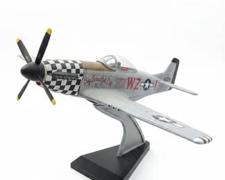 PD Mustang Big Beautiful Doll WZI Scale Model Airplane