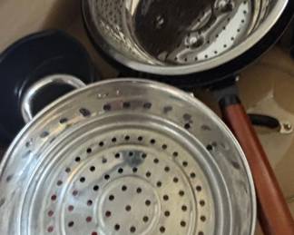 Carbon Steel Wok with Steamer Insert and Lid second image