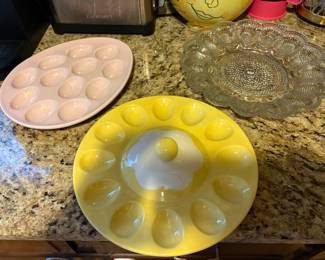 Love these vintage deviled egg trays