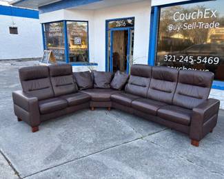 Ekornes Stressless - $4400 (Retail $15000)