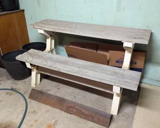Convertible picnic table/bench
