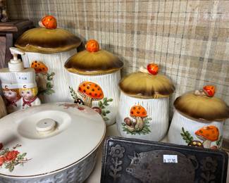 Mushroom Canisters