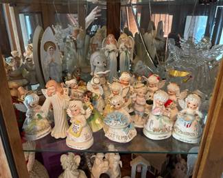 Vtg Ceramic Figurines