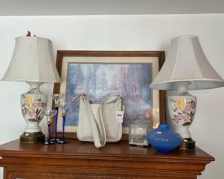 Coach White Crossbody Bag, Vtg Table Lamps, Wall Art