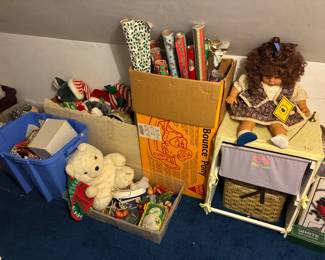 Wrapping Supplies, Dolls
