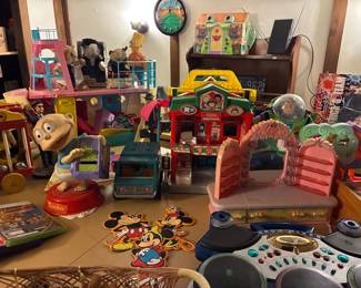 Vtg Toys