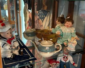 Vtg Dolls