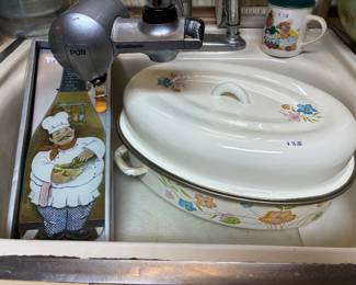 Kitchenware