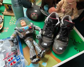 Buzz Lightner
