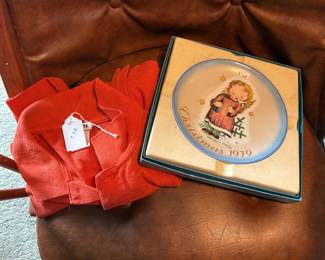 Christmas 1979 Plate