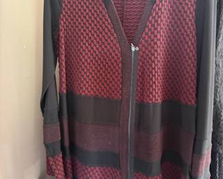 Deda zip up sweater