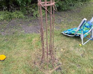 Yard Arbor about 9 feet tall