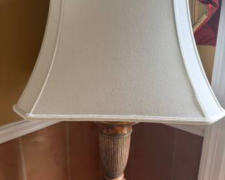 Traditional Table Lamp