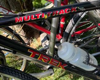 Trek 720 multipurpose bicycle