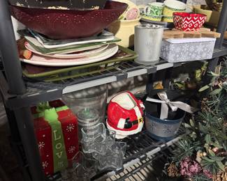 Lots of decorative items