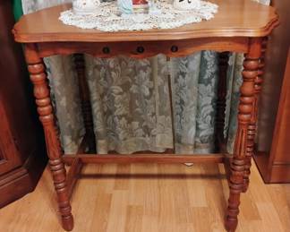 estate living room table