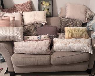 Wildflower Lane Estate Sales, your local estate sale experts, presents new-with-tags clothing and accessories.