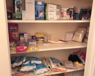 Wildflower Lane Estate Sales, serving Sugar Land and First Colony, features entertaining essentials and serving pieces.