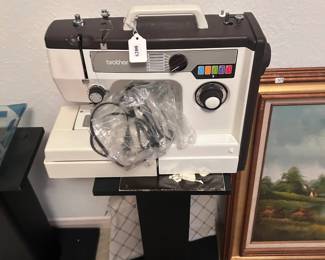 Wildflower Lane Estate Sales presents a Sugar Land estate sale featuring quality home décor and furnishings.