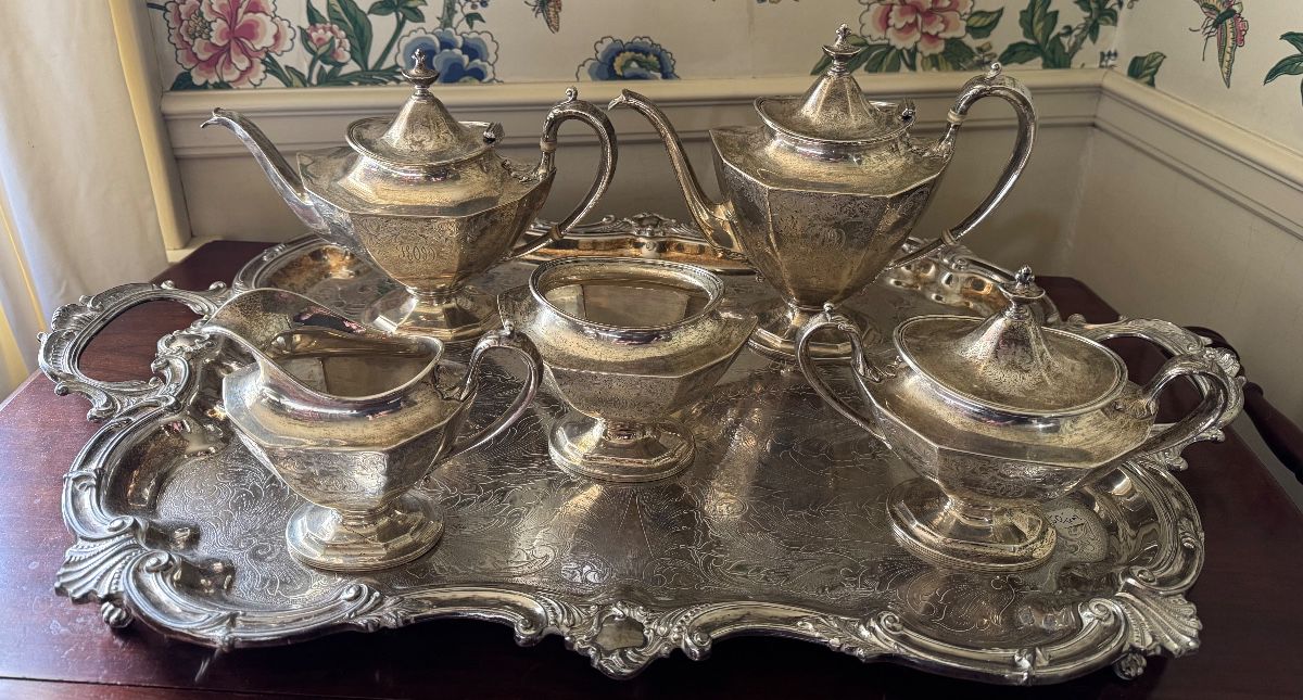 Reed&Barton Hampton Court sterling tea set