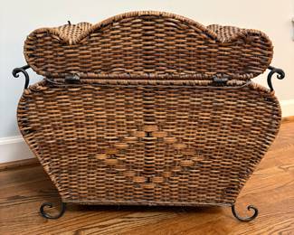R15 - $25. Medium Sized Wicker Lidded Storage Box. Measures 25" x 15" x 22" tall. Good Condition.