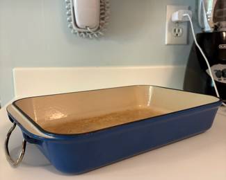 R58 - $30. Le Creuset Rectangular Roaster. See photos for inside damage.
