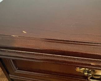 R17 - $80. Pair of Nightstands. Measures 26" x 16" x 26" tall. Some signs of gentle use but drawers slide as they should.