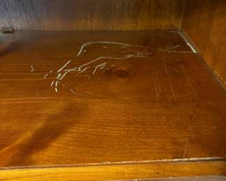R33 - $100. Vintage Bailey & Sons Mastercraft Cabinet. Solid Pine Hutch. Measures 35" x 17.5" x 72.5" tall. Has a scratch on the inside shelf - see photo and a bit of wear at the handles. Solid piece and sturdy.