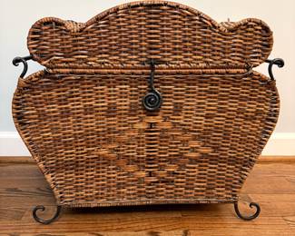 R15 - $25. Medium Sized Wicker Lidded Storage Box. Measures 25" x 15" x 22" tall. Good Condition.