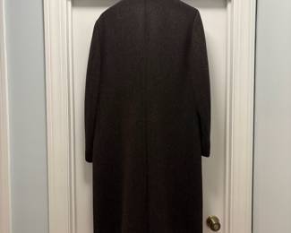R64 - $20. London Fog Overcoat 100% Wool. 42 Regular.