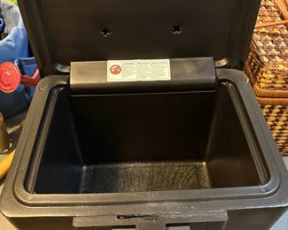 R62 - $20. Sentry Safe with Key.