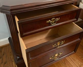 R17 - $80. Pair of Nightstands. Measures 26" x 16" x 26" tall. Some signs of gentle use but drawers slide as they should.