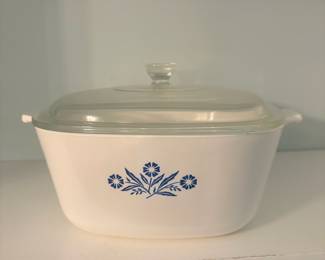 R34 - $12. Corning Ware 2.5 qt covered casserole dish.