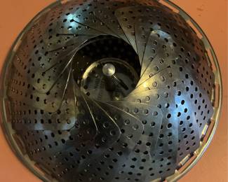 Expandable Stainless Steel Steamer Basket