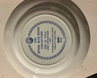 Spode Blue Room Collection "Girl at Well" Plate