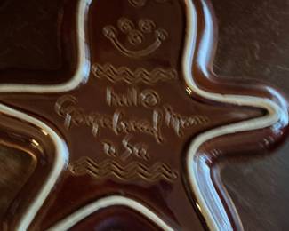 Hull USA Brown Drip Gingerbread Man Serving Dish