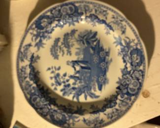 Spode Blue Room Collection "Girl at Well" Plate