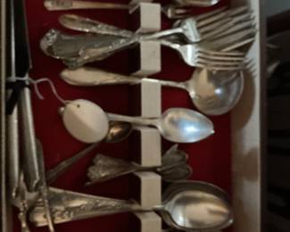 Community "Evening Star" Silverplate Flatware Set