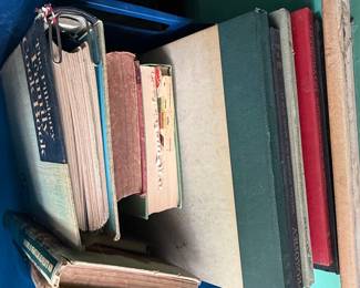 The Pillsbury Family Cookbook and other assorted books