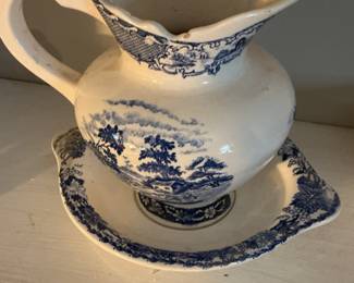 Blue Willow Pattern Pitcher and Bowl Set