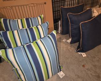 Outdoor pillows