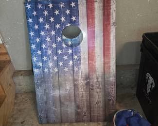 Cornhole game