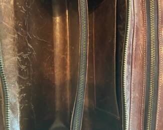 #062 Vintage handtooled leather satchel handbag interior zip pockets $20.00