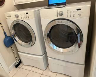 #086 pair of front load washer dryer on pedistal Frigidaire $800.00